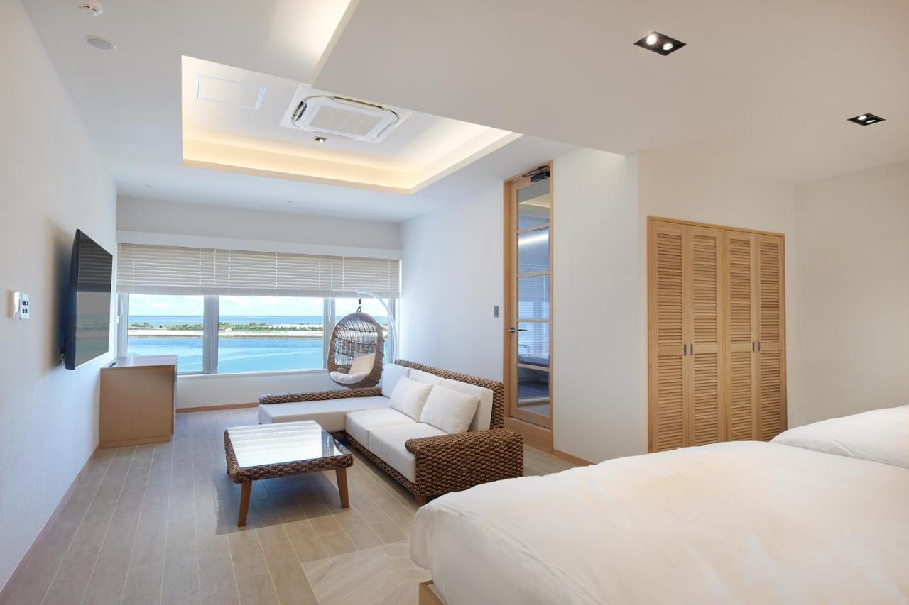 Third Ishigakijima Hotel Ishigaki  Buitenkant foto